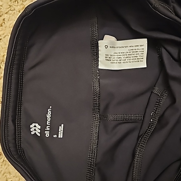 All In Motion Leggings- Size Small - Picture 3 of 4